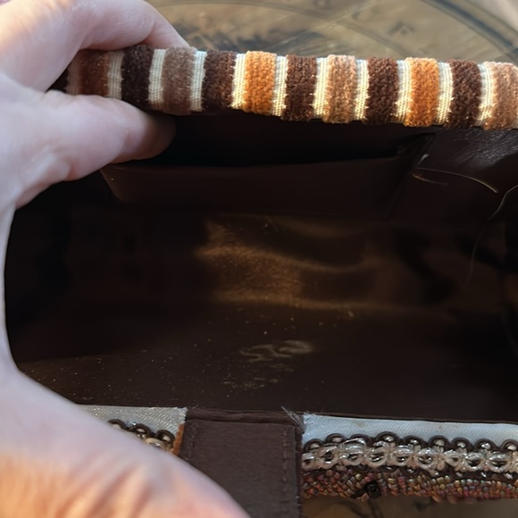 Adorable, hand beaded clutch (vintage) - Picture 2 of 4